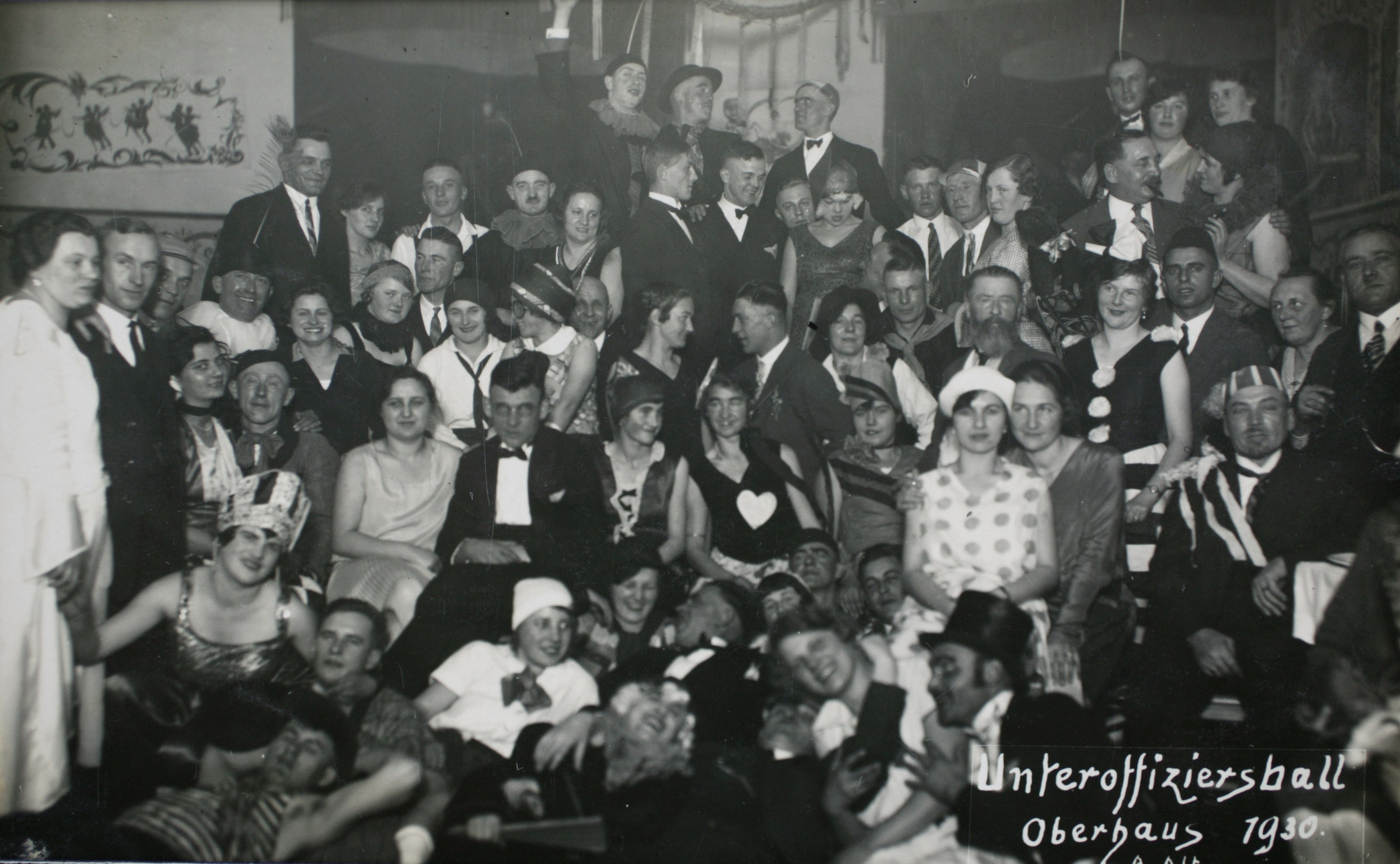 Unteroffiziersball auf der Veste Oberhaus 1930 